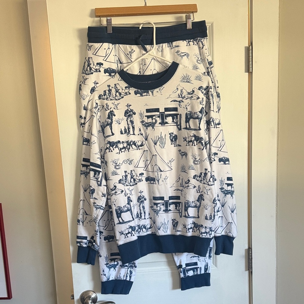 Prada Marfa Women's Jogger Set